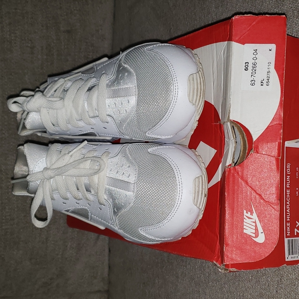 Nike Huarache Run Boys Size 7 Shoes